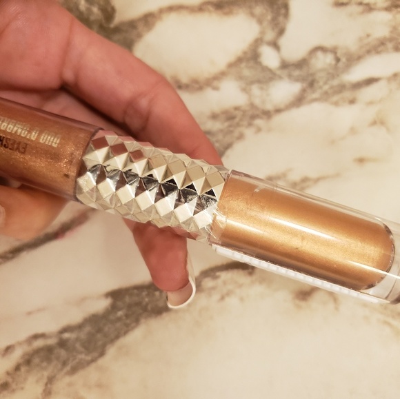 Bundle of shadows - Picture 6 of 6